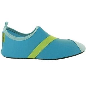 FitKicks Foldable Active Footwear Barefoot Yoga Shoes Womans Large 8.5-9.5